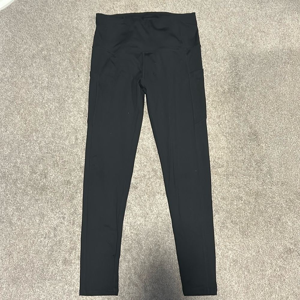 Black spandex leggings